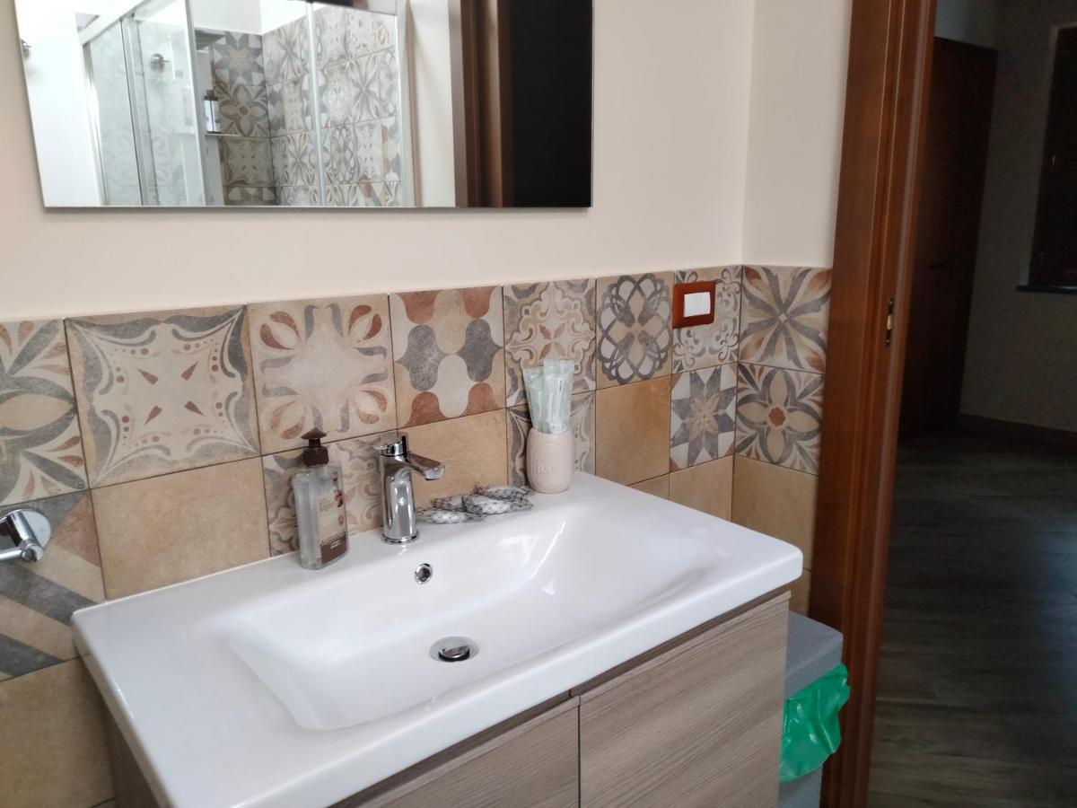 Ai Doganieri Villa Рандацо Екстериор снимка