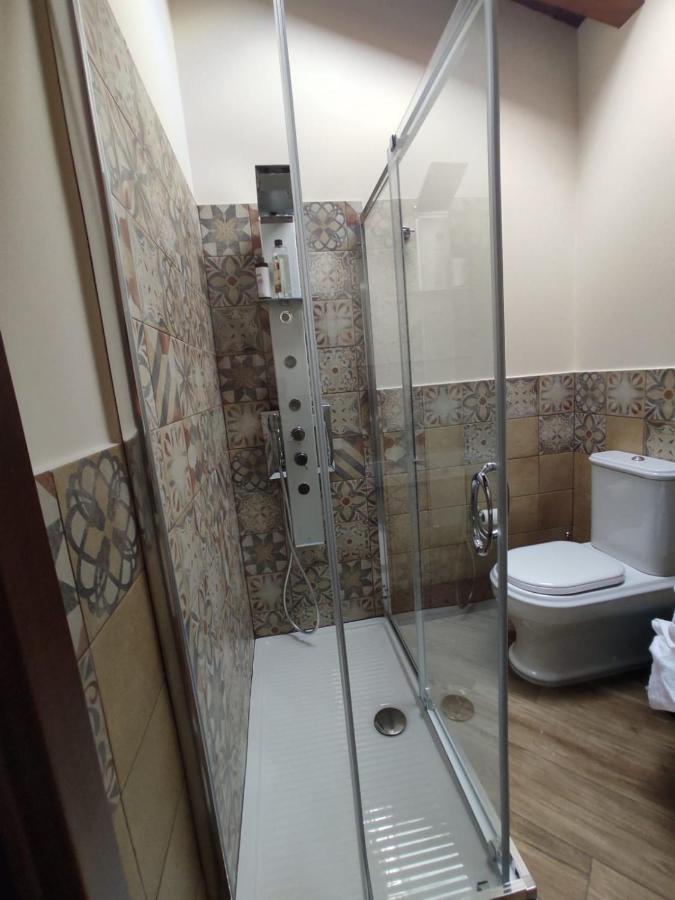 Ai Doganieri Villa Рандацо Екстериор снимка